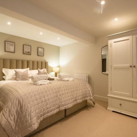 Edge Mere Apartment, Bowness-On-Windermere Esterno foto