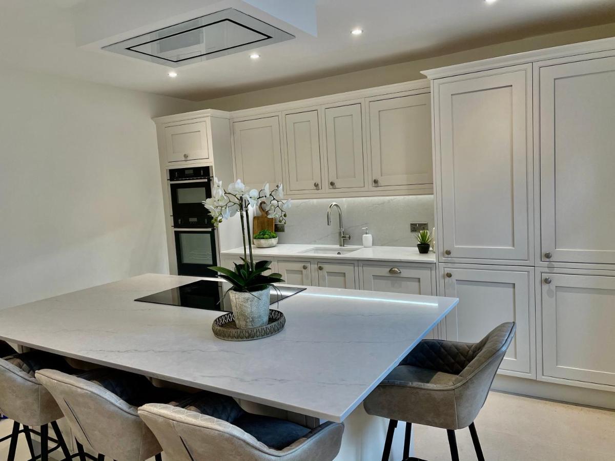 Edge Mere Apartment, Bowness-On-Windermere Esterno foto
