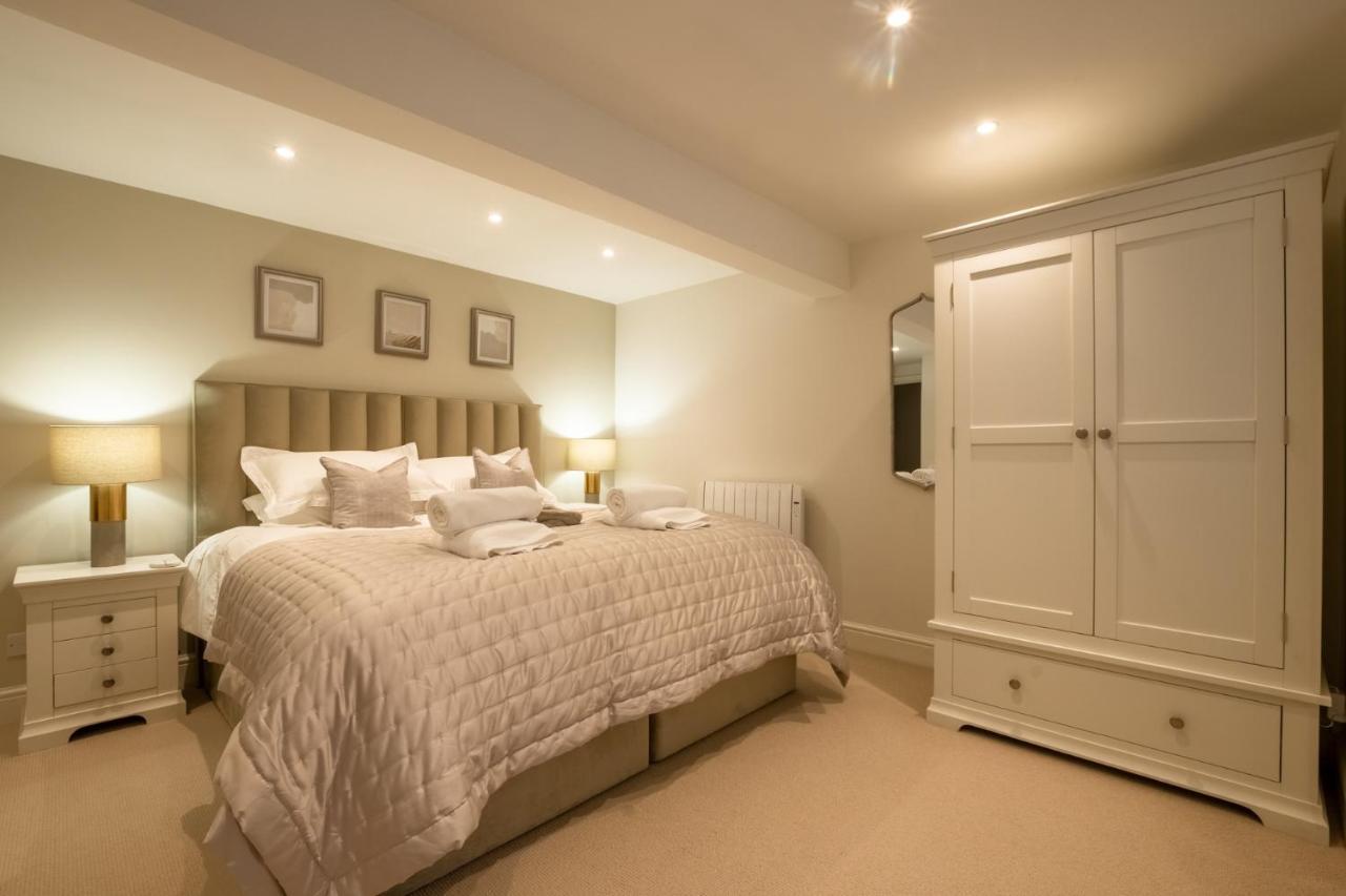 Edge Mere Apartment, Bowness-On-Windermere Esterno foto